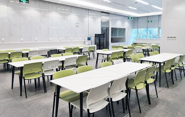 未來，立式自助點餐機在餐飲發展趨勢如何？